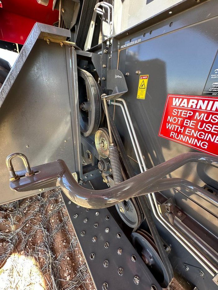 2009 Massey Ferguson 9795