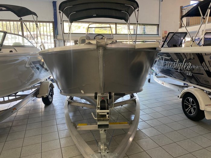 2025 QUINTREX 530 Renegade CC