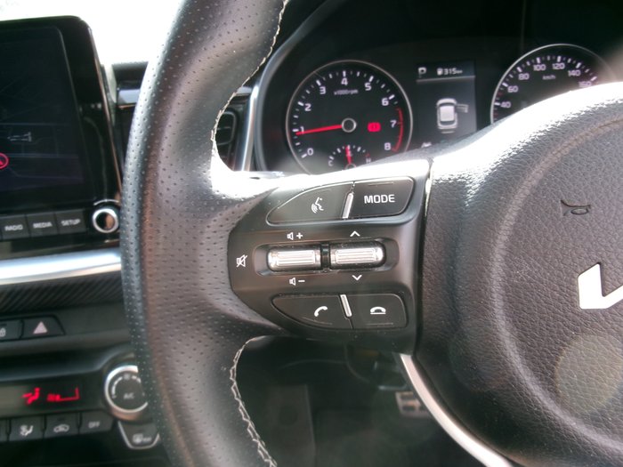 2021 KIA STONIC GT-LINE