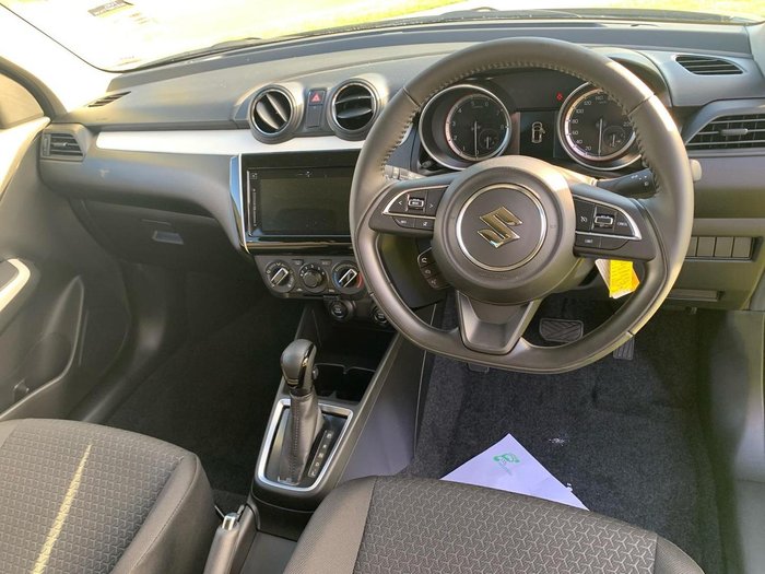 2023 Suzuki Swift GL Shadow