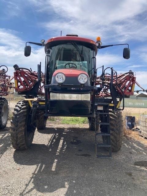 2016 CASE IH 4430 Patriot Sprayer Red