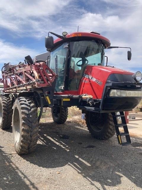 2016 CASE IH 4430 Patriot Sprayer Red