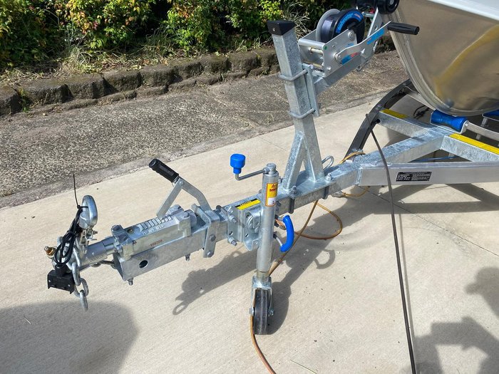 2025 QUINTREX 420 Renegade SC