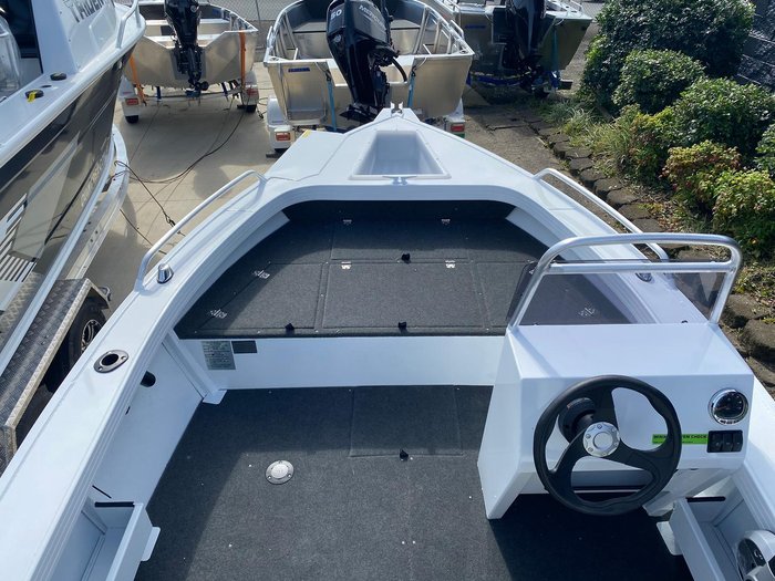 2025 QUINTREX 420 Renegade SC