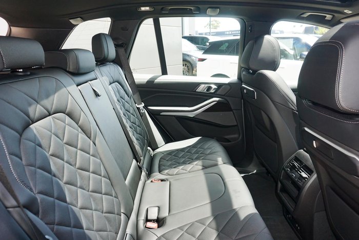 2023 BMW X5 xDrive40i M Sport