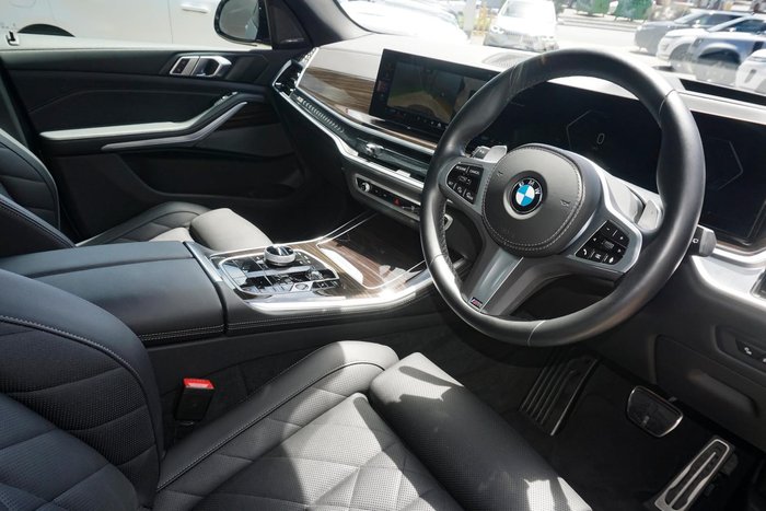 2023 BMW X5 xDrive40i M Sport