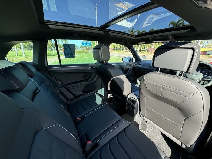 2024 Volkswagen Tiguan 162TSI R-Line