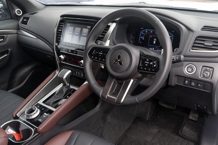 2024 Mitsubishi Pajero Sport GSR