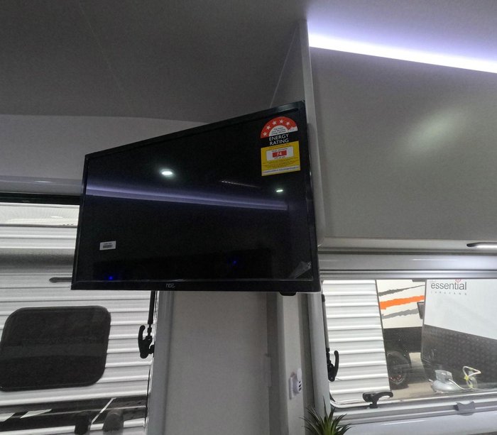 2024 Essential Caravans Highlander V5-2 20'6