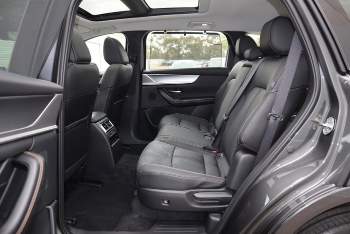 2024 Mazda CX-80 P50e GT