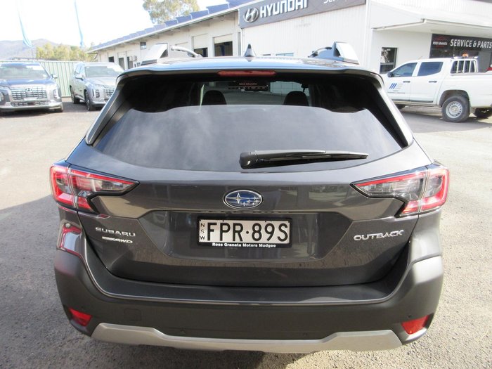 2024 Subaru Outback AWD Touring