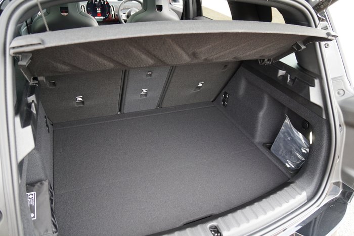 2024 MINI Countryman JCW Favoured