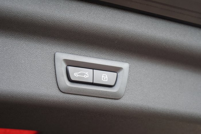 2024 MINI Countryman JCW Favoured