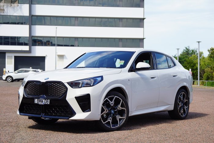 2024 BMW iX2 eDrive20 M Sport