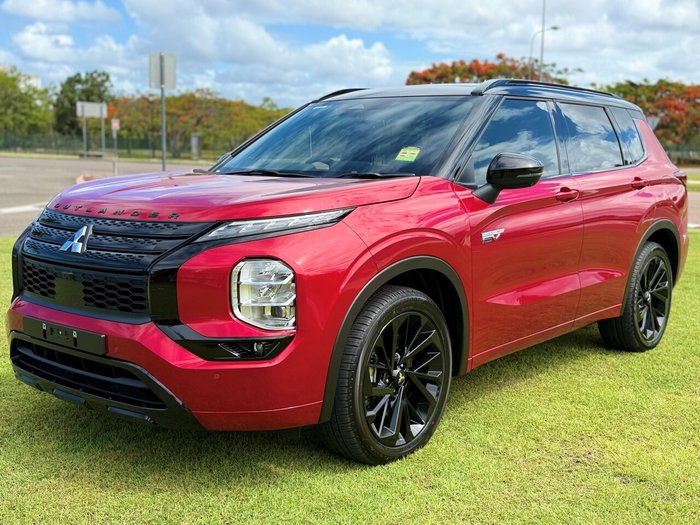 2024 Mitsubishi Outlander PHEV GSR
