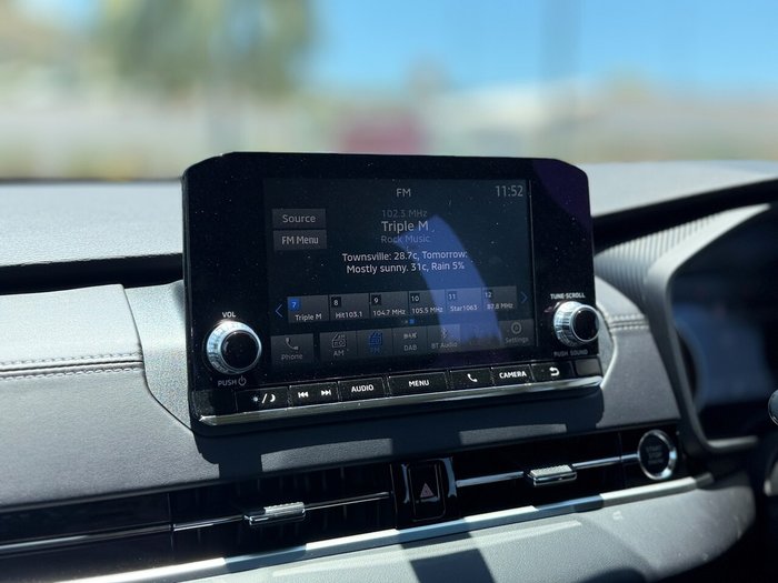 2024 Mitsubishi Outlander ES