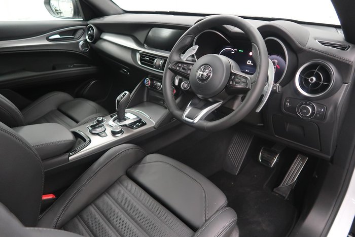 2023 Alfa Romeo Stelvio Veloce