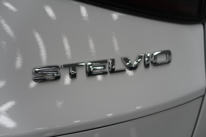 2023 Alfa Romeo Stelvio Veloce