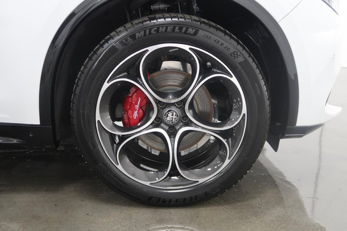 2023 Alfa Romeo Stelvio Veloce