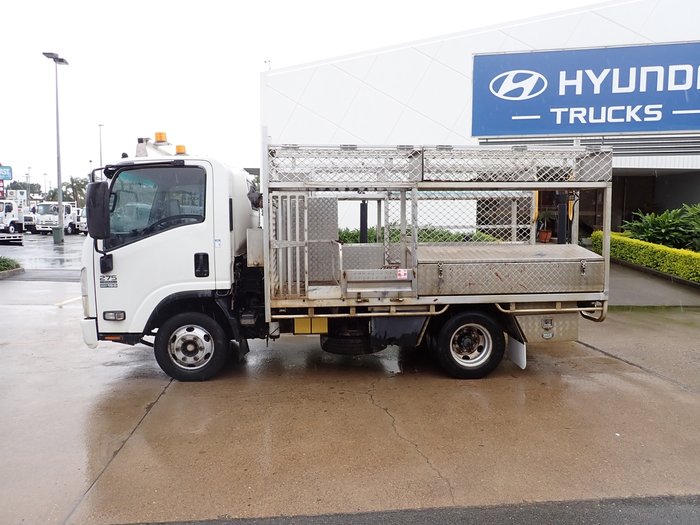 2015 ISUZU NPR 300 WHITE