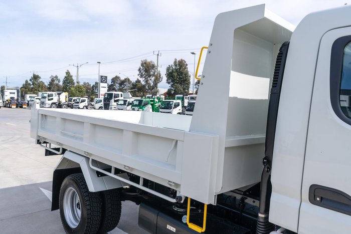 2024 Fuso Canter 815 Wide Tipper White