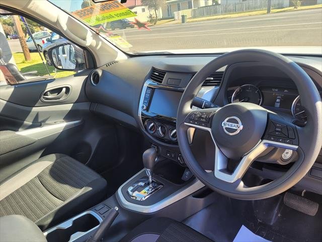 2024 NISSAN D23 SL NAVARA 4X4 2.3 DSL AUTO SC CC SL SOLID WHITE