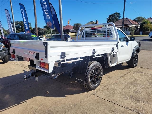 2024 NISSAN D23 SL NAVARA 4X4 2.3 DSL AUTO SC CC SL SOLID WHITE