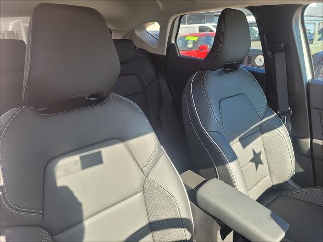 2022 Renault Captur Intens XJB MY22 Pearl White with Diamond Black Roof (M)