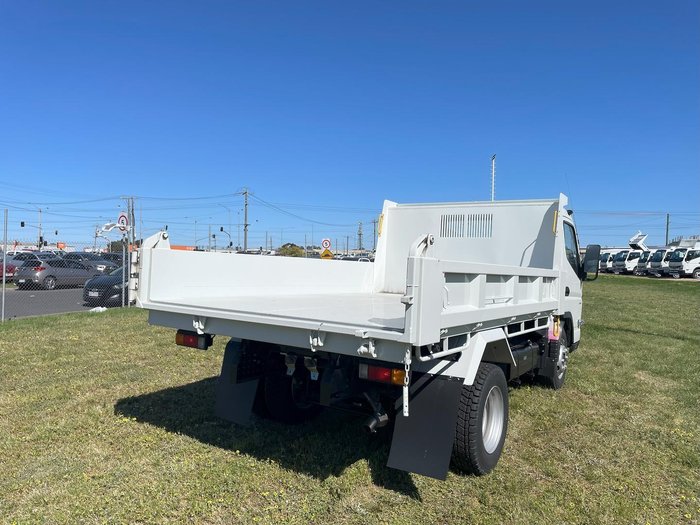 2025 Fuso Canter 815 Tipper White