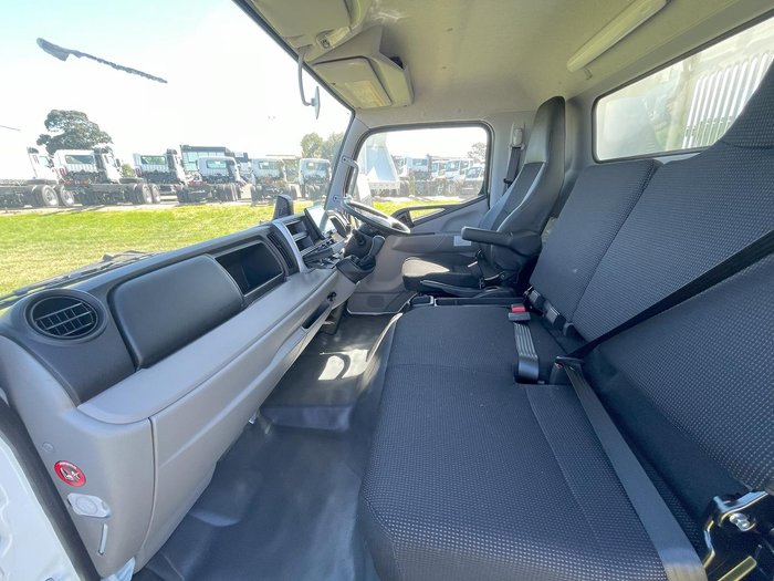 2025 Fuso Canter 815 Tipper White