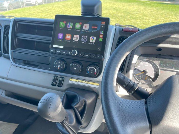 2025 Fuso Canter 815 Tipper White