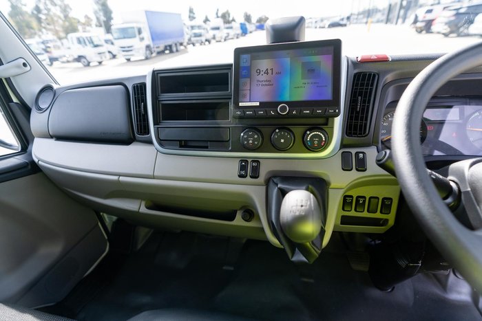 2024 Fuso Canter 615 615 Tipper White