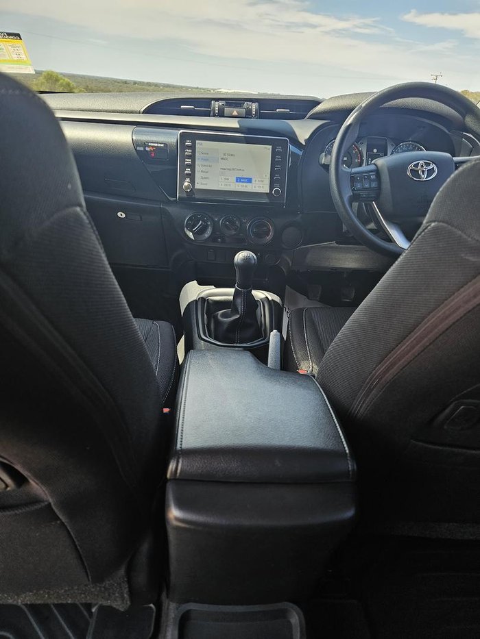 2022 Toyota Hilux SR Hi-Rider