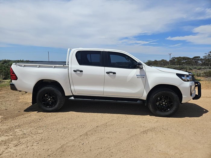 2022 Toyota Hilux SR Hi-Rider