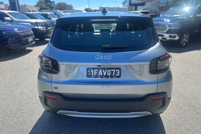 2024 Jeep Avenger Limited