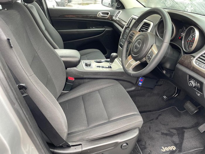 2013 Jeep Grand Cherokee Laredo WK MY13 4X4 Constant Bright Silver