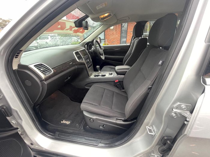 2013 Jeep Grand Cherokee Laredo WK MY13 4X4 Constant Bright Silver