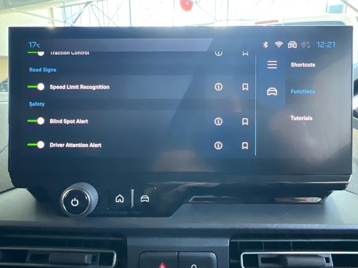 2024 Peugeot Partner Pro