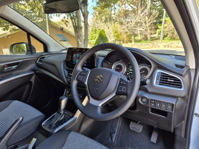 2024 Suzuki S-Cross 