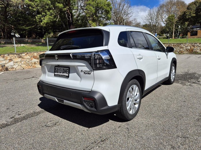 2024 Suzuki S-Cross 