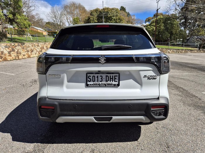 2024 Suzuki S-Cross 
