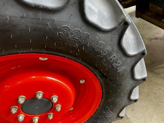 2019 Kubota M5111dhc-Ds ORANGE