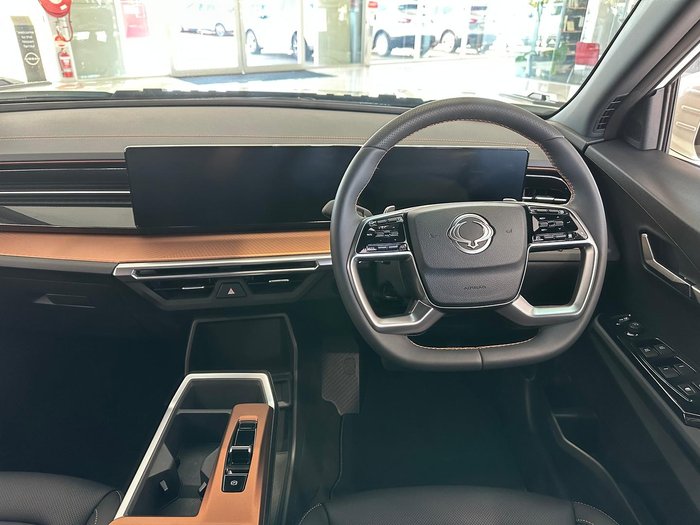 2024 KGM SsangYong Torres Ultimate
