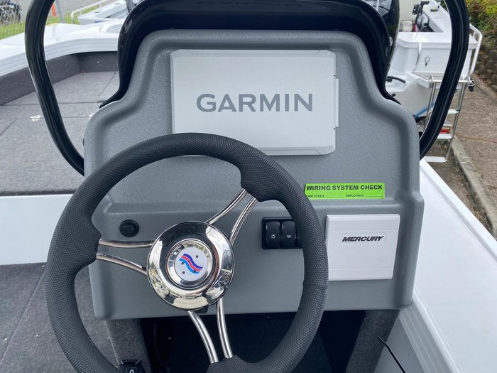 2025 QUINTREX 450 Top Ender Pro