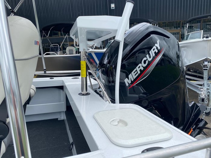 2025 QUINTREX 450 Top Ender Pro