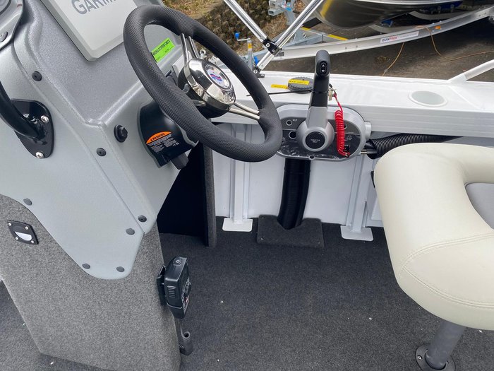 2025 QUINTREX 450 Top Ender Pro