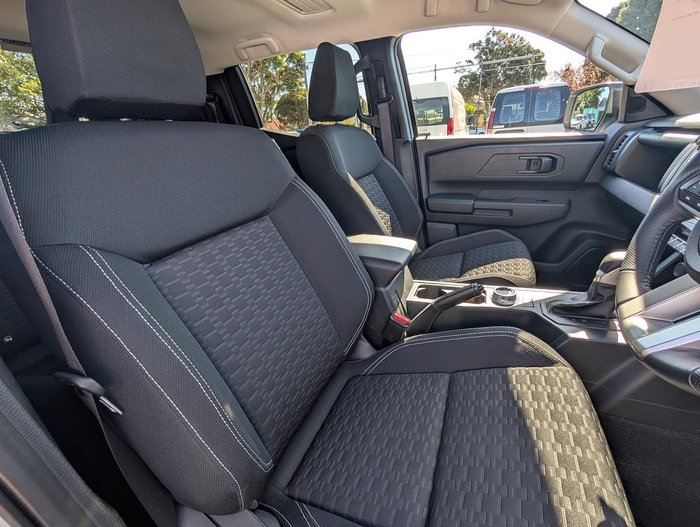 2024 Mitsubishi Triton GLX-R