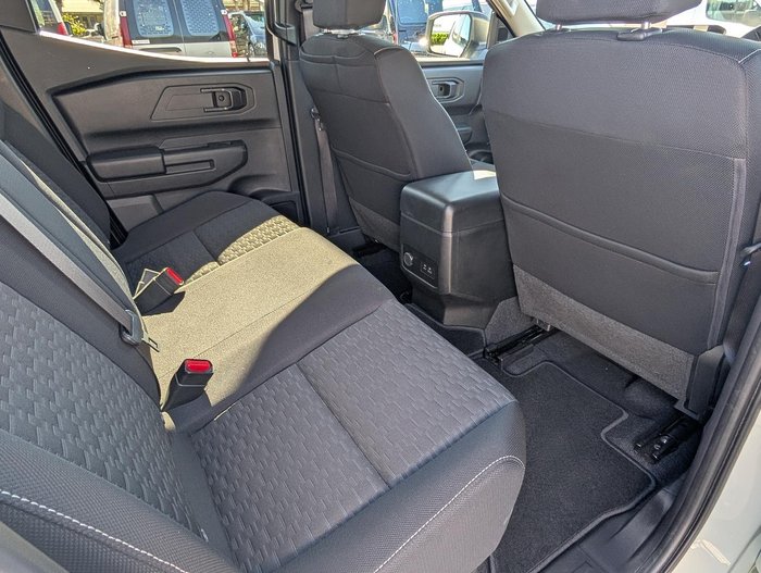 2024 Mitsubishi Triton GLX-R