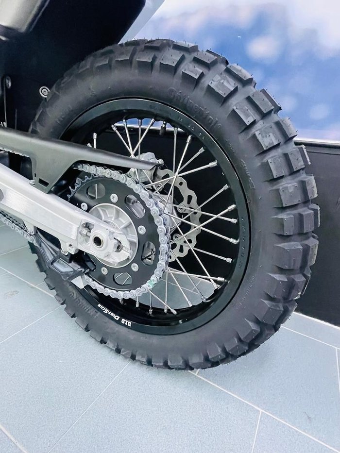 2024 Husqvarna 701 ENDURO 701 White