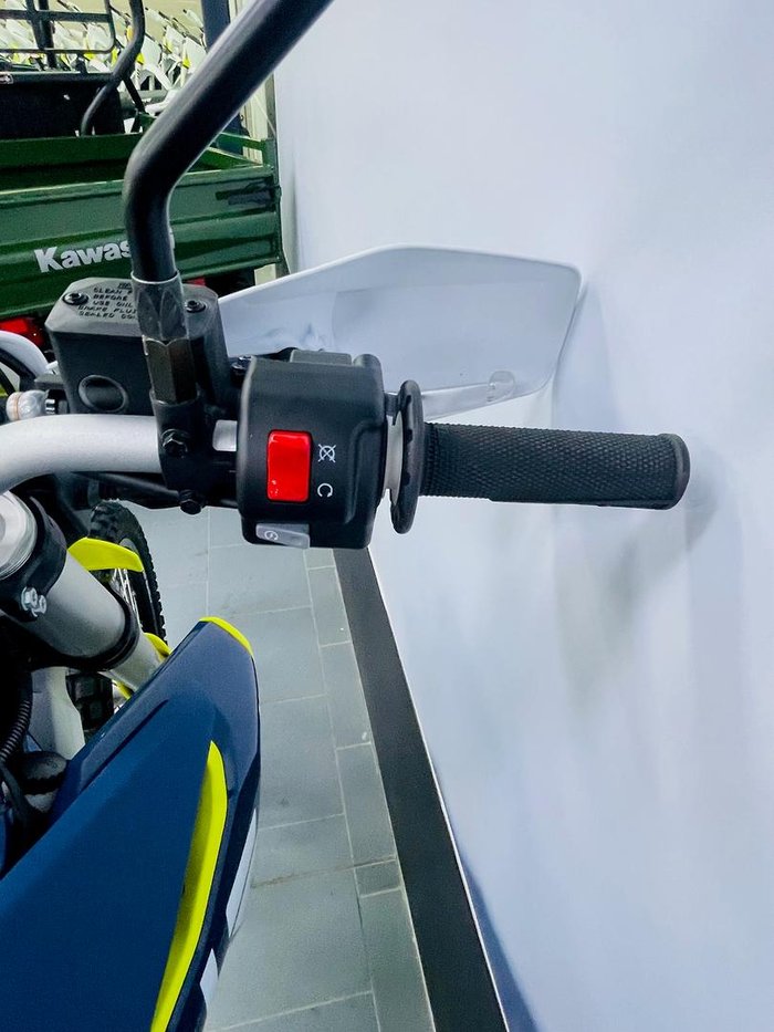 2024 Husqvarna 701 ENDURO 701 White